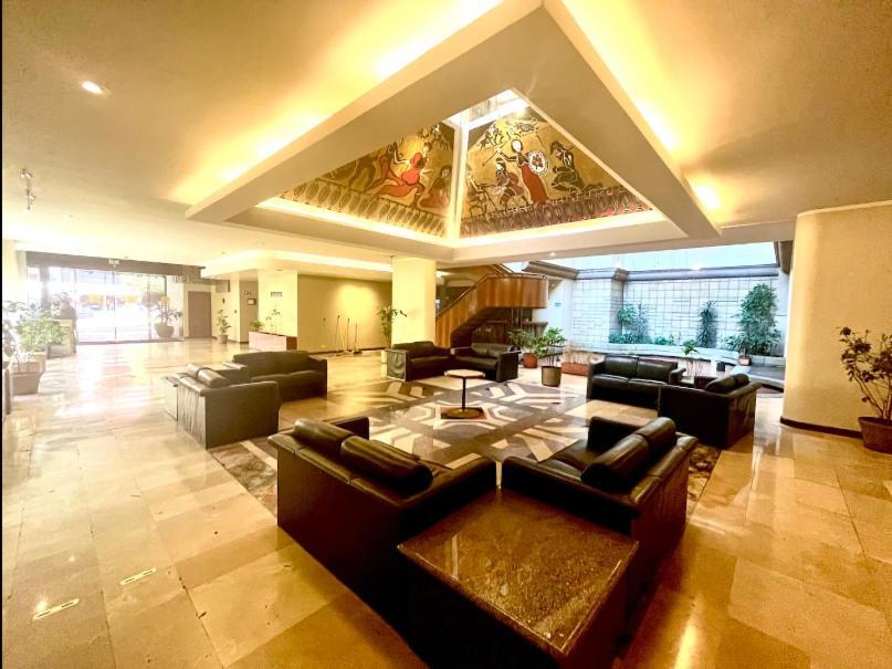 Lujosa Habitación en elegante departamento de Quito Exterior foto